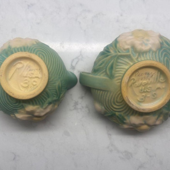 Roseville #3-S/3-C, Peony Sugar and Creamer, - Picture 6 of 8